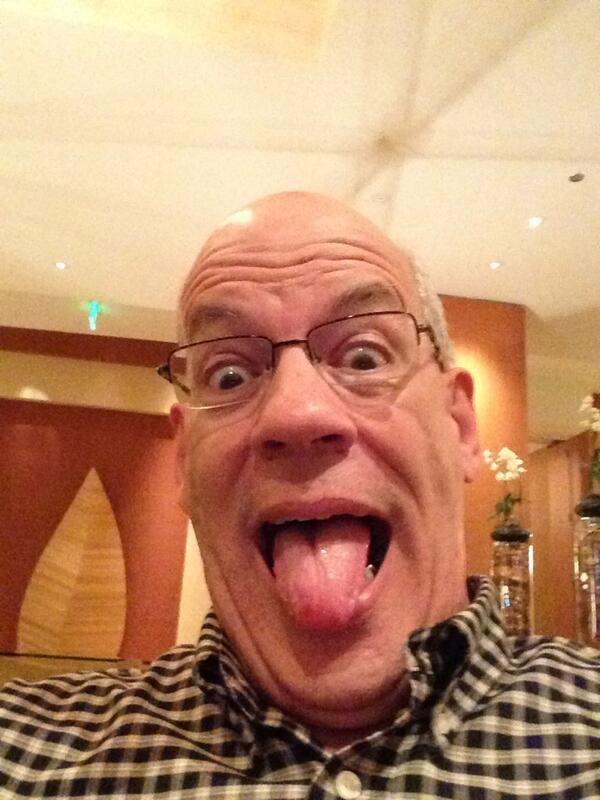 Ronald_Springs's tweet photo. #selfieswithron http://t.co/g3UBsG8xVU