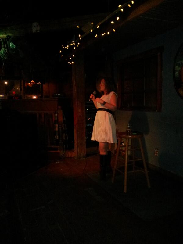 Aeeclss_'s tweet photo. Julia Johnson killing at comedy night! http://t.co/WABwXTGUyc