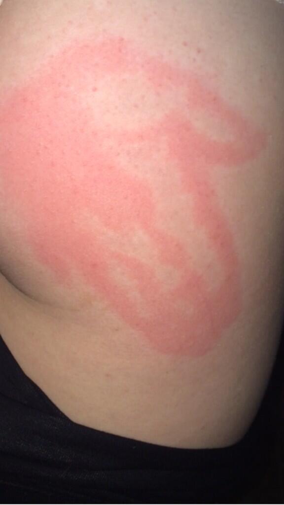 jesssicacarey's tweet image. I just slapped Nyki's ass so hard! 😂😂😂😂😂😂