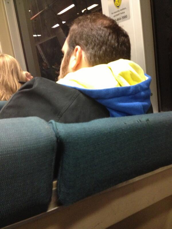 GassyMexican's tweet photo. I can’t be certain….but I’m pretty sure I’m sitting on a train just behind @EatMyDiction1 OMG :) http://t.co/LzwtcIBvpz