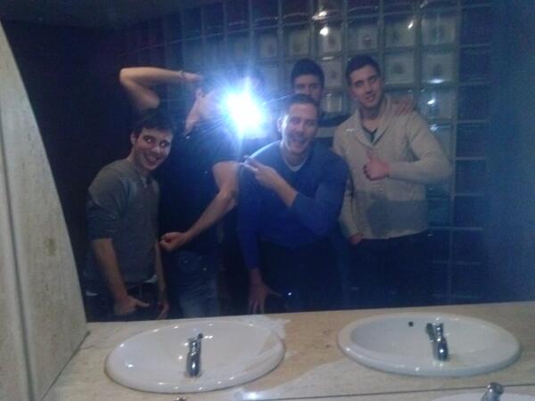 GaritoFantasma's tweet photo. En caribians http://t.co/SEFP4F4hOm