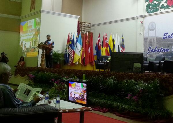 <a href="/BSMP_IPPM/">Bahagian Sumber IPPM</a> ,<a href="/penjaramalaysia/">Penjara Malaysia</a>  YB Menteri Dlm Negeri sampaikan Ucaptama Seminar Penjara Sejahtera Di Komp Penj Kajang