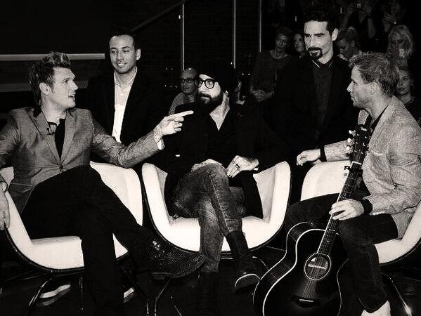 BSBpics's tweet photo. “@noelccbsb: #KTBSPA http://t.co/5i3nsf9APF”♥️