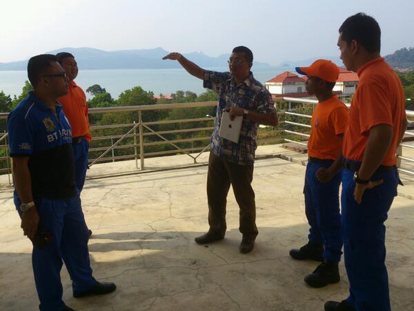 mmms138's tweet photo. Lawatan tapak utk HF di PDPA Langkawi http://t.co/60KVjaVGVI