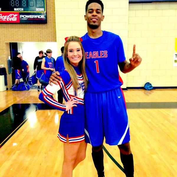 paytonewest's tweet image. My boy @_james300😎 #gotdatW