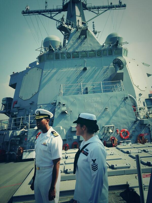 Aboard USS #Pinckney in #manila port visit of DDG91 of #pacom #usnavy ships first deployment to #ph