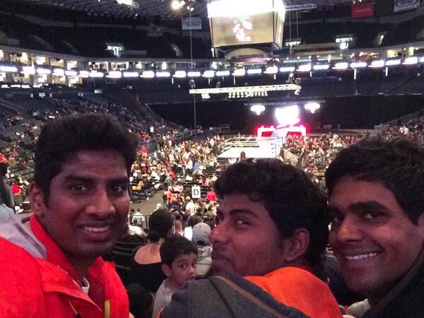 amann_29's tweet photo. #WWEOakland http://t.co/ukmNWC6mJ4