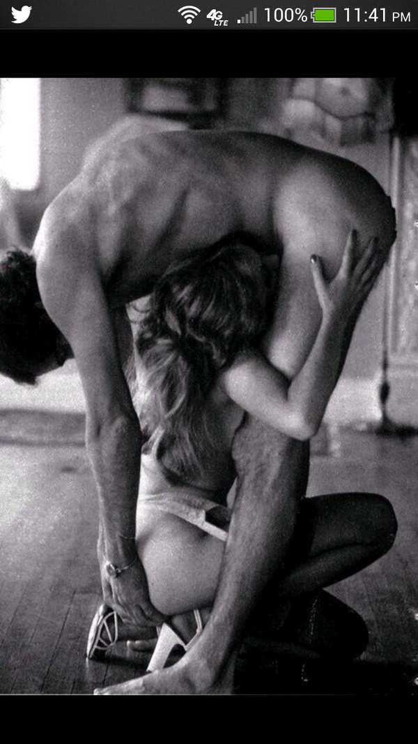 LemaJamel's tweet photo. You know your head game is official if I do this http://t.co/ndN47shJ4U