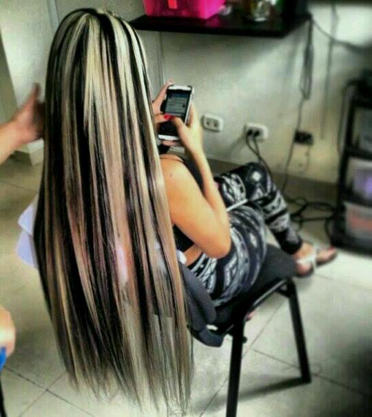 Isaparra3110's tweet photo. En La Peluqueriia ☺ http://t.co/cxW9clx7Pg