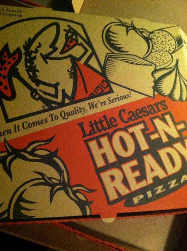 Playboy_Bowman5's tweet photo. @jacobswanson22 SOLID DINNER WITH THE BEAN AND CRACKERS http://t.co/5Vpz1E0g7D