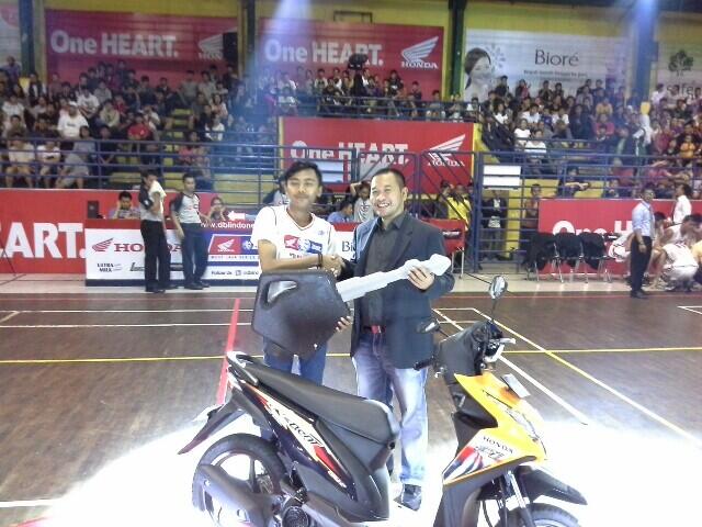 #HondaJuara on Twitter: "Pemenang Grand Prize Honda BeAT ...