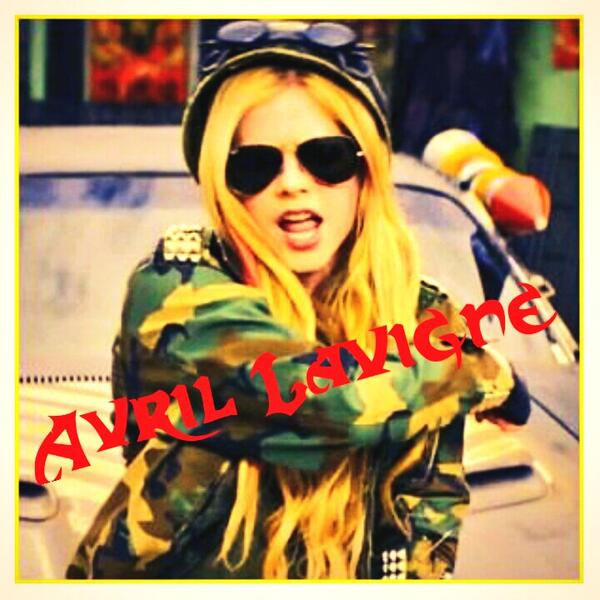 たてこ １ｄ サッカー垢 Pa Twitter Avril Lavigneかっこいい 1dにはまってから 洋楽聞くようになってきた U 洋楽いーね 英語かっこいいね Avrillavigneかっこいい Http T Co 8hllcxyn6w