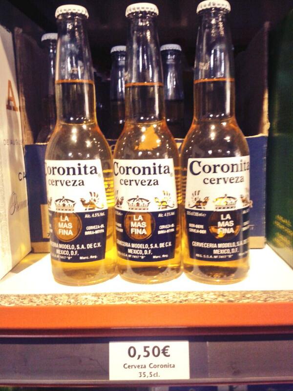 CahsHidalgo's tweet photo. OFERTA CERVEZA CORONITA! http://t.co/HMQTzSn3dm