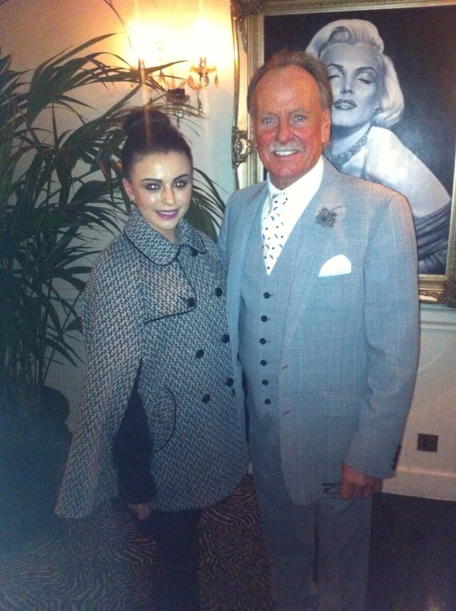 Sheesh Chigwell on Twitter: "Thanks @cherlloyd for popping in