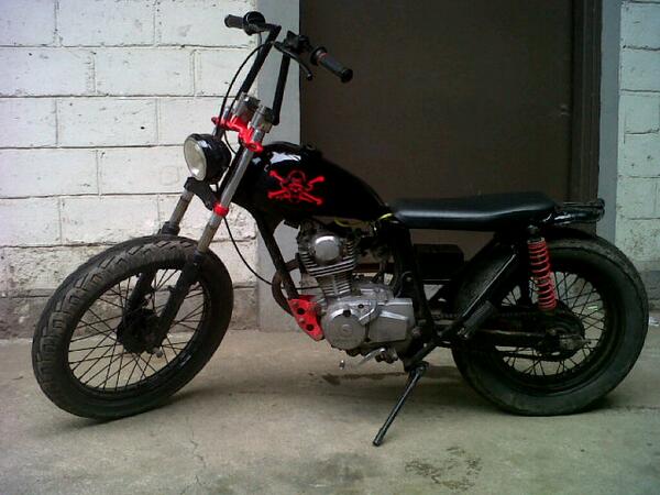 Arydandoiss's tweet photo. Selesai juga motor *jalan jalan mans* http://t.co/zFTwUZKwRJ