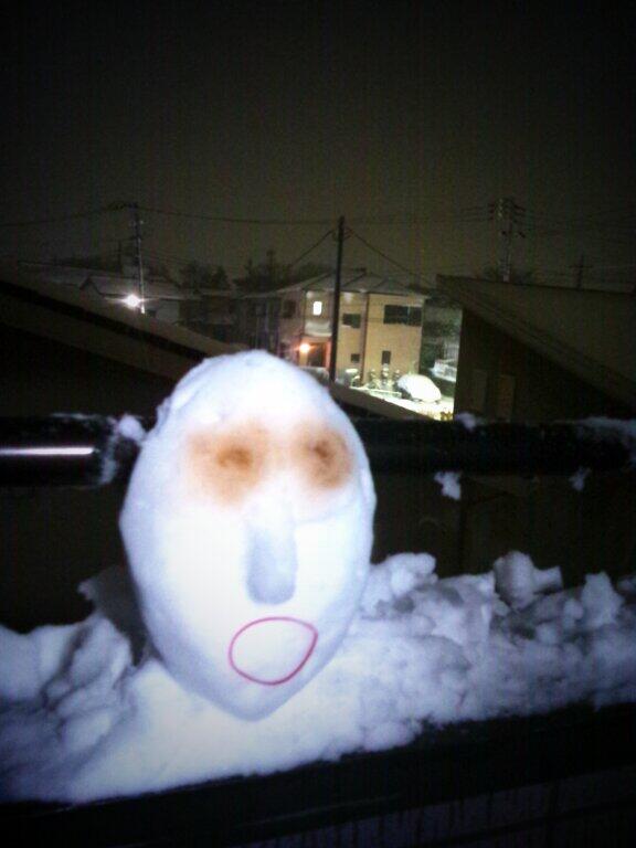 0101teppei45's tweet photo. しょーまのいえで作成。
作品名、叫ぶ男。
作った人。
ようへい。
目は醤油でかいたらしいです。 http://t.co/f5X39BdLbk