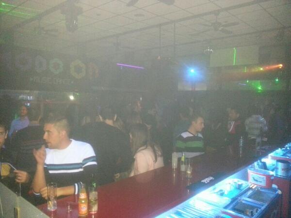Pub_Modo_On's tweet image. Así estabamos anoche, gracias por acompañarnos, los #Viernes son @Pub_Modo_On #Calasparra