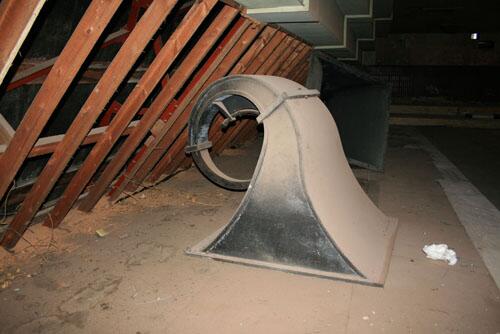 Old Loud Speaker still on site, last used at the long closed Empress Cinema, Chatteris.     chatteris.ccan.co.uk