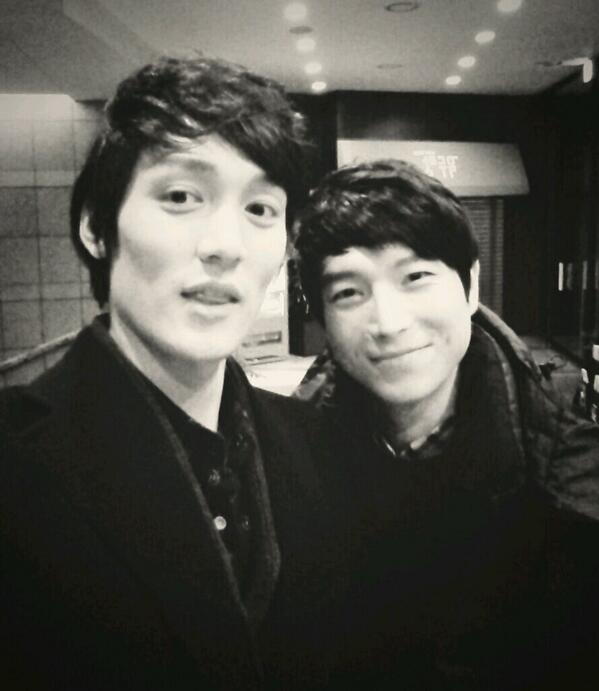 두훈아~~^^
곧 좋은 작품으로 같이 무대에 서자꾸나!
뒷풀이때 보아 ㅜㅠ