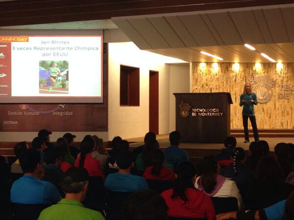 adidasMX's tweet photo. "Cuando crees en ti mismo, tú mismo eres quien crea tu realidad" Jen Rhines. #RunningDay @RunnersWorldMex http://t.co/jOb6ewzIlK