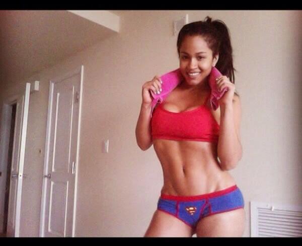 RosaAcostaNOT's tweet photo. Good Morning everyone!!!!! 👊✊💪 #DailyRound http://t.co/KmWZnUNTZh