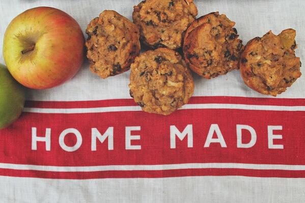 TheGrannyGirls's tweet photo. Amber shares a tasty recipe for "Apple Breakfast Muffins" on the blog today: http://t.co/tsRLhmqFsn http://t.co/XZ2AsW8Ho0