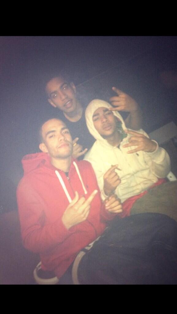 BANXS_2GGs's tweet photo. BINO & BROOK ๐๐ฐ #papishit http://t.co/oFqWWFzMiY