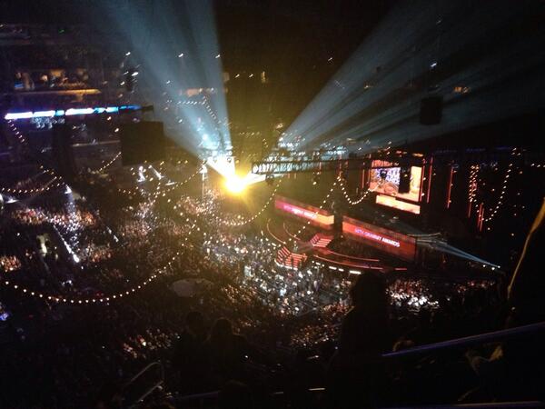 WBGT_TV's tweet photo. The Staples Center... http://t.co/jm7snJzXQV