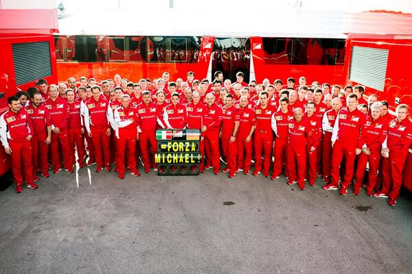 También desde Jerez, #ForzaMichael! bit.ly/1lhrBd4