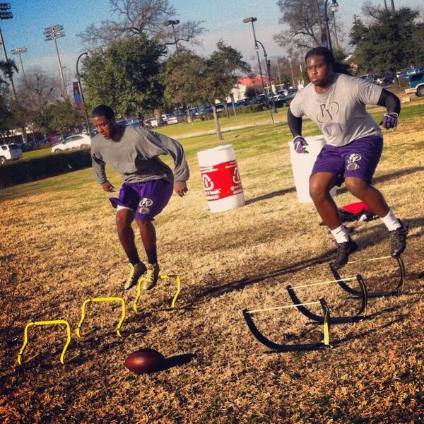 FSperformHTX's tweet image. Another day, ONE STEP CLOSER. #PVAMU #prodayprep #nextlevelmindset #fspelite