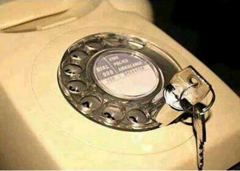 HergunYeniBilg's tweet image. Tuş kilidinin atası;