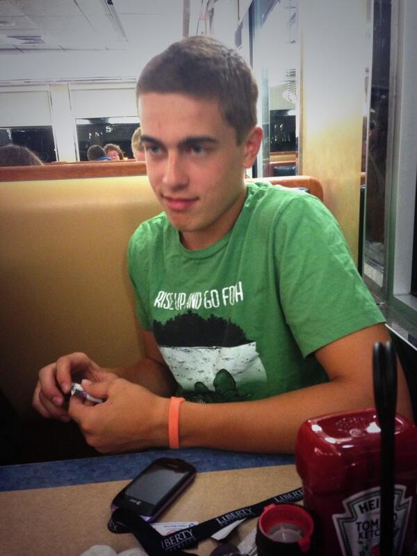 abrinker28's tweet image. #mcm #thisstud 😂😂😂 @GeorgeHambel @vinrino gotcha