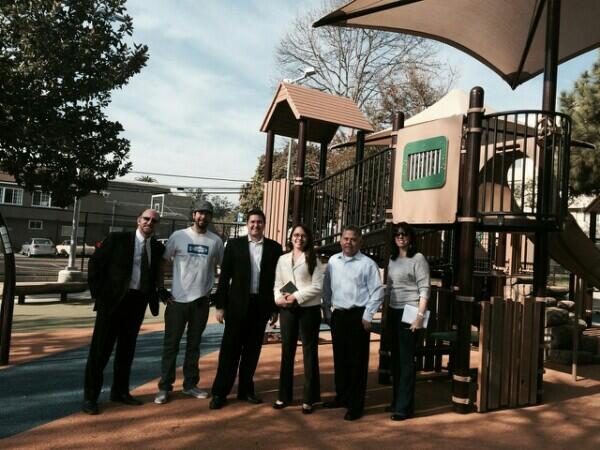 MrNealish's tweet image. Park opening soon @PalmsNC - hopefully w/ native plant demonstration garden. #NotSoSubtle shoutout to @HealTheBay