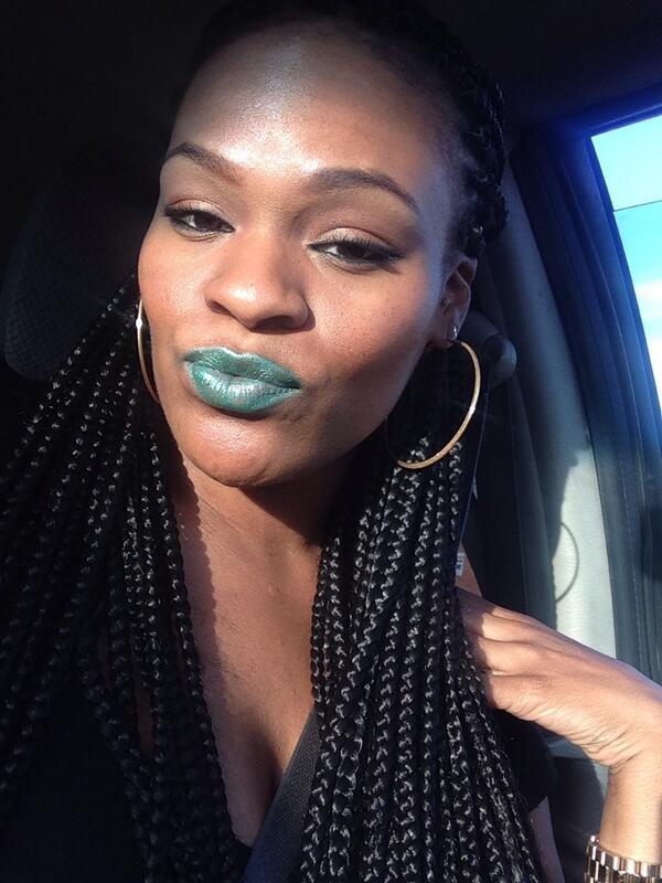 PrettyPCarter's tweet image. thought I needed your opinion but then I fell in💚  ....best things in life are GREEN, think about it #favecolor