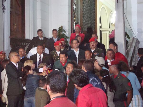 francisguedez's tweet photo. Uno de esos momentos que jamás se olvidan... #TeExtrañoComandante http://t.co/4guPAp0RiF