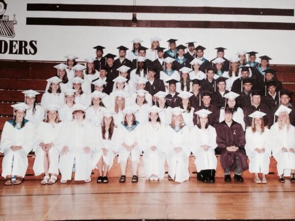 Frax84's tweet image. My American high school class! Lots of good memories #class2002 #whitehall #oneyearabroad #usa