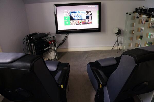 GamingSetups tweet media