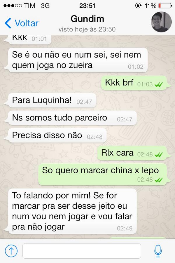CFC_China's tweet photo. Isso tudo é medo? http://t.co/0vh3IBYtMY