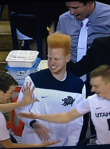 BfCG2NgCcAAGw2D.jpg:large