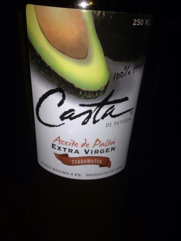 Sancruzzo's tweet photo. Iam having some ' male craving ' for an avocado oil!!! Mixed with lemon, a pinch of salt and a good Chilean red wine http://t.co/W6SBiBCdpN