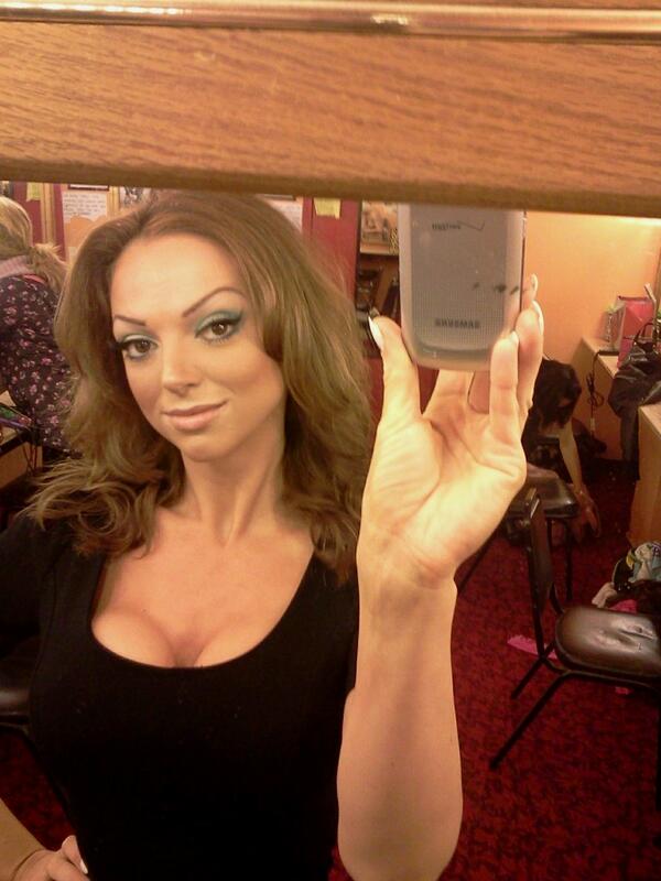 JessiSummers26's tweet photo. @Jessi summers http://t.co/OuPP7U9st2