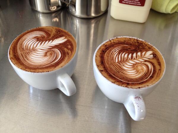 mukimonster's tweet photo. Afternoon pick me up @DucaleCoffee #Reale #RFA #rosetta #coffee http://t.co/v9AYrctkus