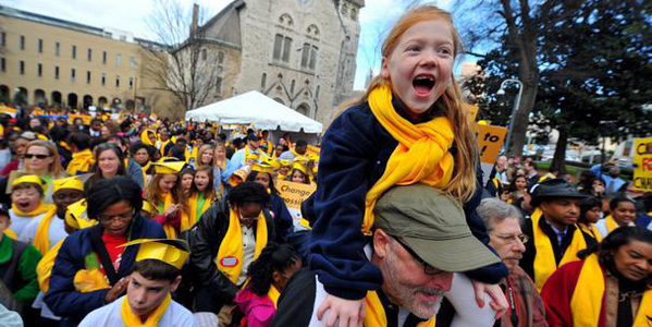 RT if you're with us: Parents should have the power to pick the best school for their child. #SCW