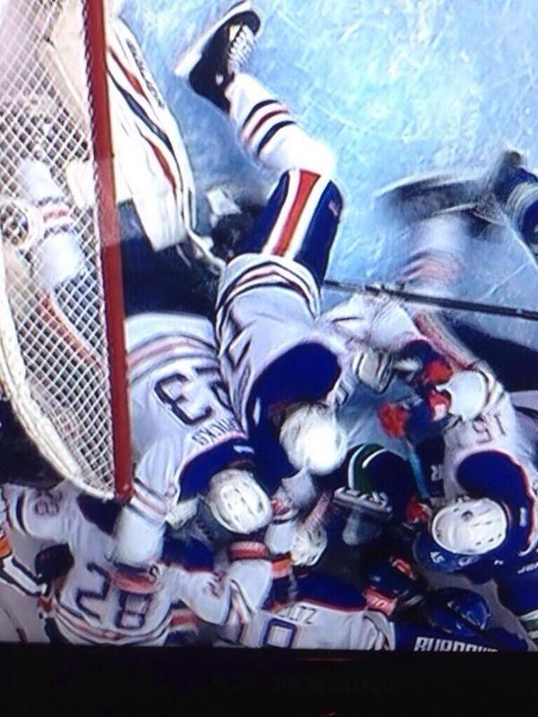 Text book d zone coverage here. #wagonline