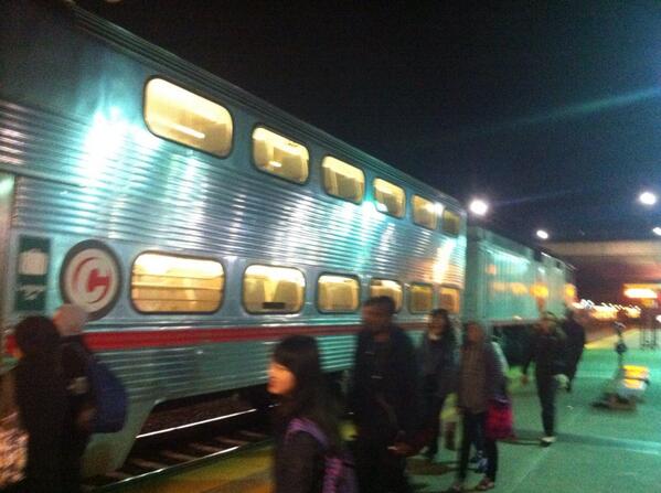 JMWillbe's tweet photo. That Caltrain has finally arrived! http://t.co/xBLO0RZhhe