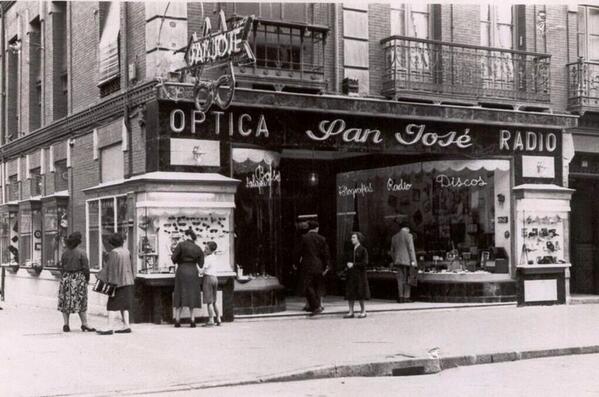 De OpticaSanJosè a OpticaDianaSanJosé De Ordoño II a BurgoNuevo en #leonesp .Y ahora tu òptica de siempre en twitter.