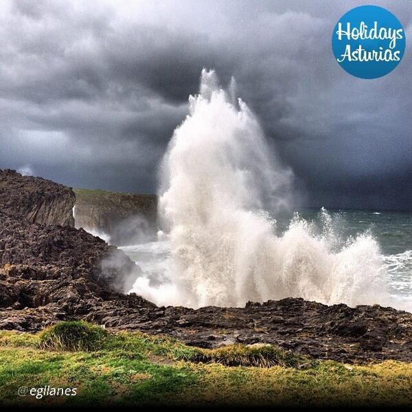 holidaysasturia's tweet photo. #Llanes Blowholes - Photo by @EGLlanes #asturias #spain #travel #travelpics #holidays #spain2014 #best http://t.co/urDCqQyzl3