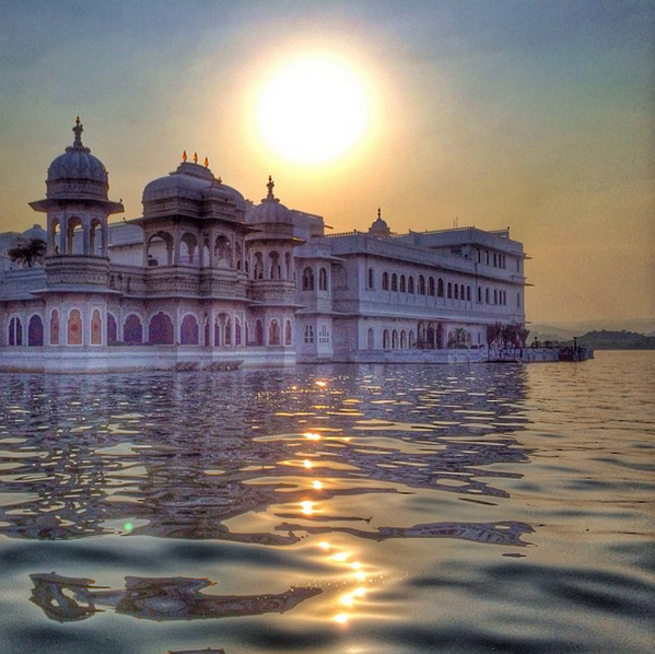 16 Hotels That Are So Cool You’ll Want To Stay Forever buzzfeed.com/mackenziekruva…