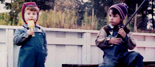 YlvisFans's tweet photo. Our small brothers! :) 
#Ylvis http://t.co/F2t4MR8xL5