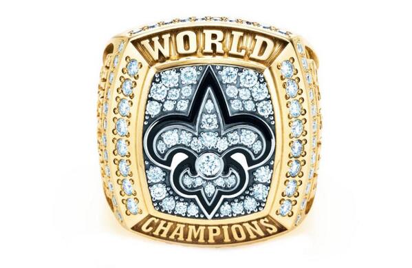 #Superbowl bling- This @tiffanyandco 2009 New Orleans Saints championship ring. townand.co/6017eQAH